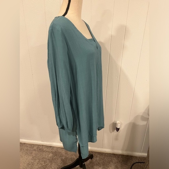 ST John’s Bay teal green tunic top - Picture 2 of 9